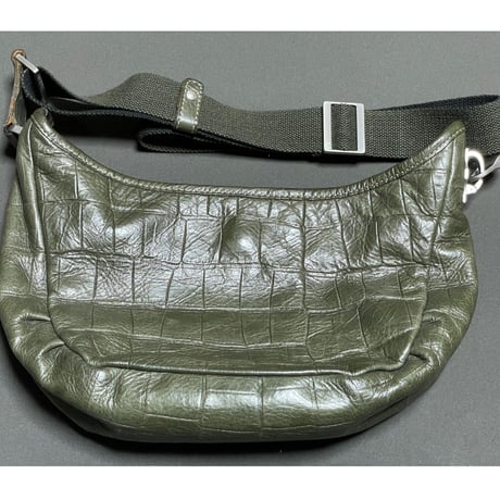 ▲訳あり商品▲ MADE IN JAPAN製 ANIARY レザーショルダーバッグ カーキ