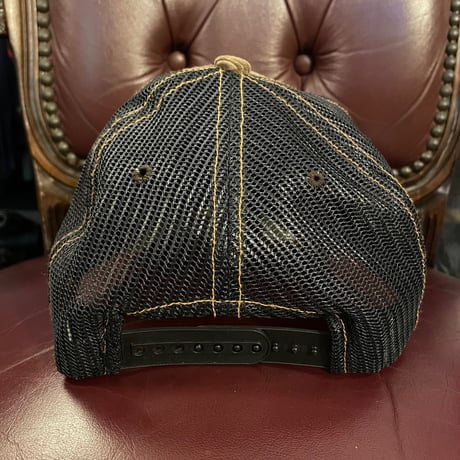 Von Dutch コーデュロイメッシュスナップバックキャップ ブラウン×ブラック Fサイズ