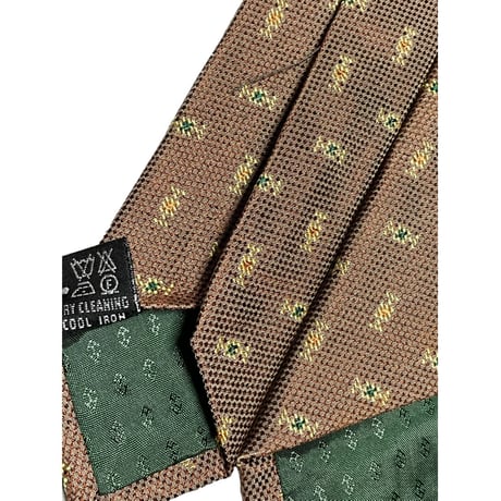 ▲訳あり商品▲ MADE IN ITALY製 Andrew's Ties Zadi キャンディー小紋柄シルクネクタイ ベージュ