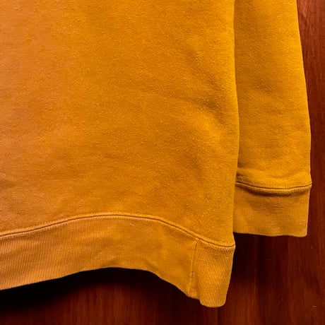 MADE IN USA製 GUESS PRODUCTS 刺繡入り スウェットトレーナー オレンジ ONE SIZE