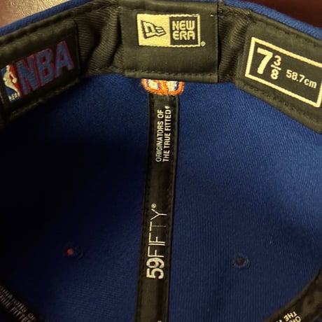 レア MADE IN USA製 NEW ERA × NBA NEW YORK KNICKS 59FIFTY ベースボールキャップ ブルー×オレンジ 7-3/8 58.7cm