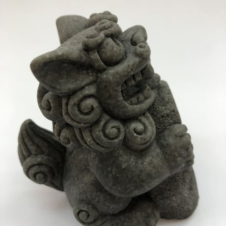 沖縄★石敢當（いしがんとう）★魔除け★抱き石敢當