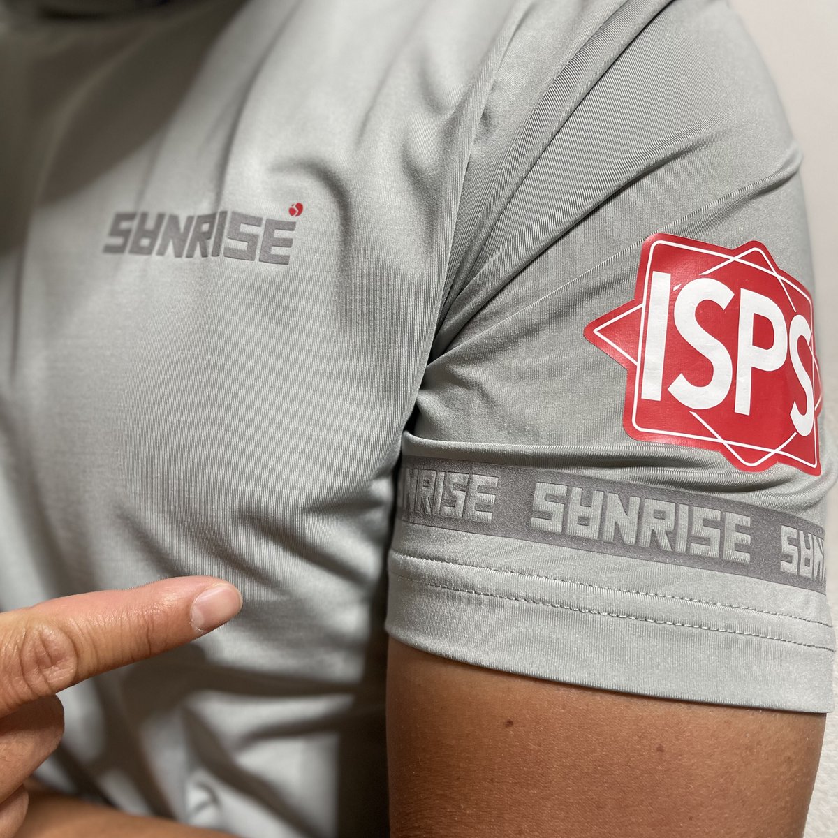定価1.4万 ゴルフ sanrise サンライズ モックネック シャツ ドライ 定価1.4万 ゴルフ sanrise サンライズ モックネック シャツ