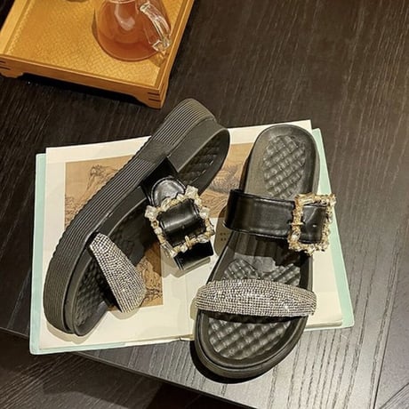 ビジューバックル ストーンバンドキルトサンダル 2色展開