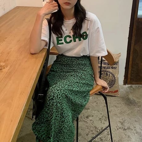 グリーンロゴTシャツ レオパードスカートセット