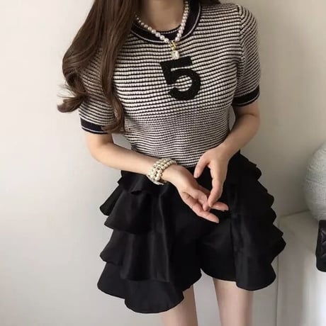 ファイブモチーフ モノトーントップス