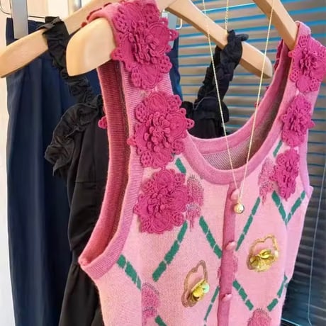 ピンクフラワーベスト