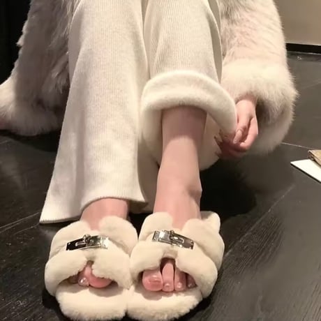 バックルファースリッパ 4色展開