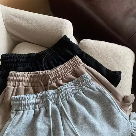フリルスウェットショートパンツ 3色展開
