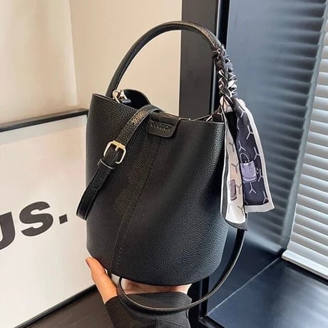 2way レザーバケットバッグ 2色展開