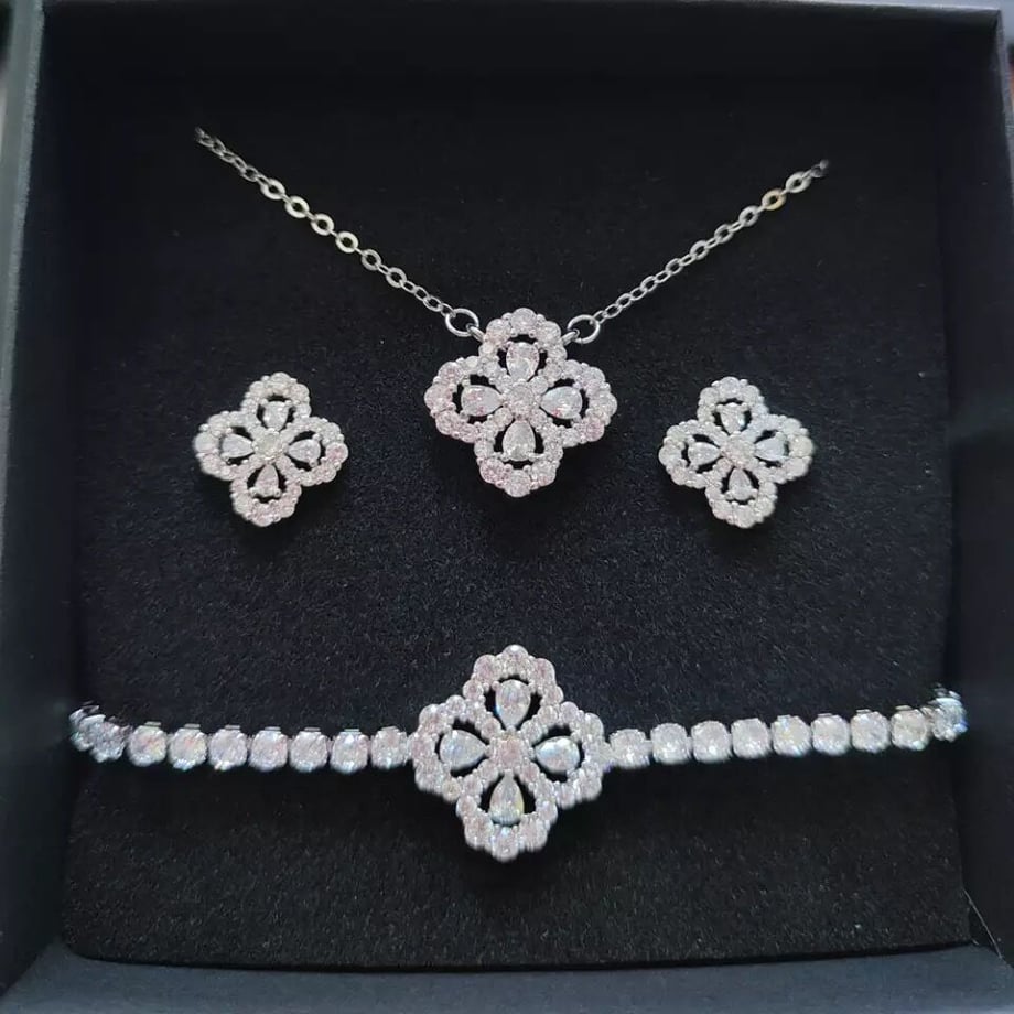 6280d6af84ec6e31ce8b80fd