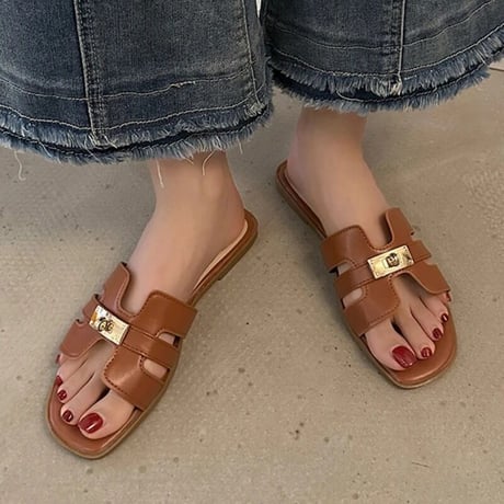 ゴールドバックル レザーフラットサンダル 3色展開