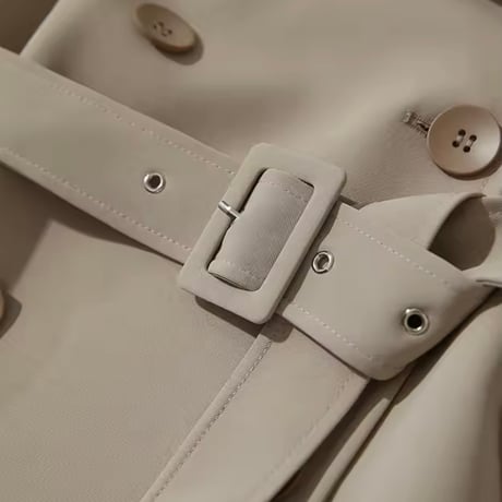 バックブルーフラワートレンチコート