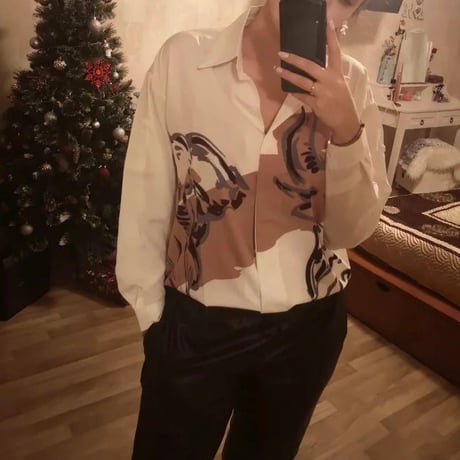 モダンペイントルーズブラウス