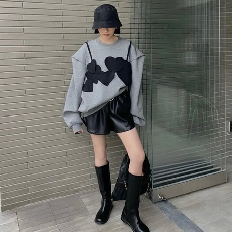 ブラックハート ドロップショルダースウェット 2色展開