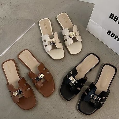ゴールドバックル レザーフラットサンダル 3色展開