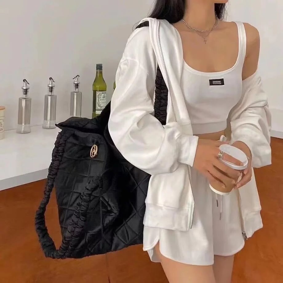 62f38e955d05ec470b156ab1