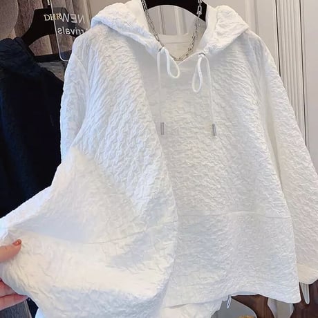 シンプルトレンディ フーディトップス 2色展開