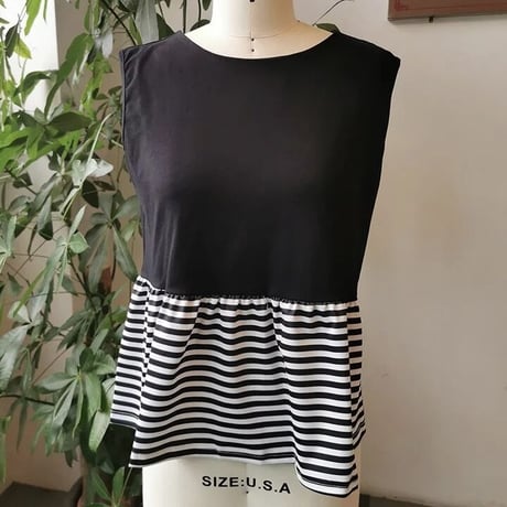 【White即納】ボーダー切り替え ノースリーブトップス 2色展開