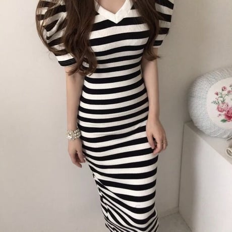 バックスリット ボーダーワンピース