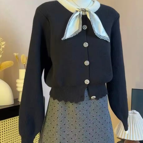 スカーフスカラップカーディガン 2色展開