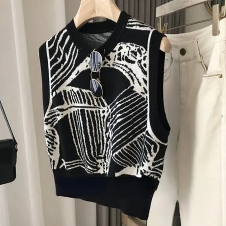 モダンスタイル ノースリーブニット 2色展開