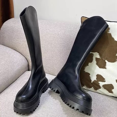 シックソリッド レザーブーツ 2色展開
