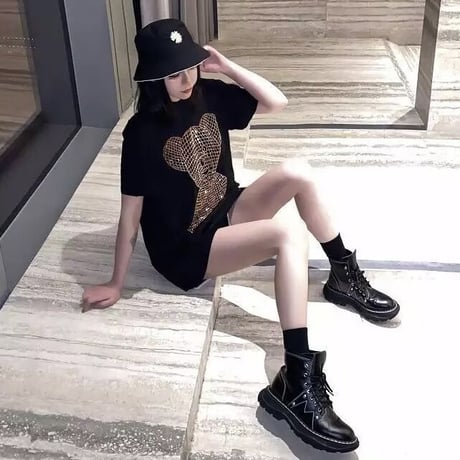 クリスタルベアー ルーズTシャツ 2色展開