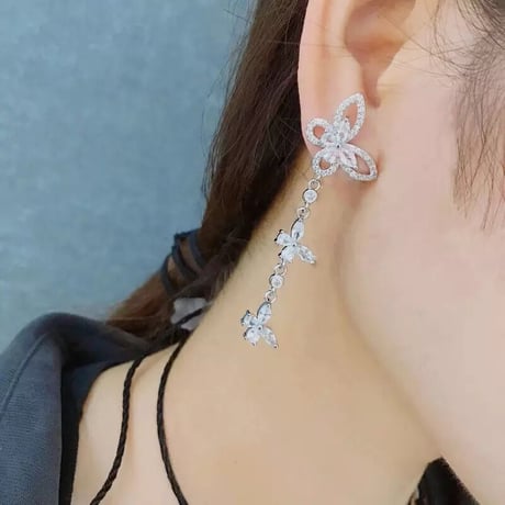 ジルコニアバタフライ チェーンピアス