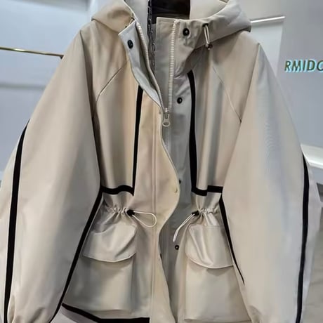 エレガントラインジャケット 2色展開