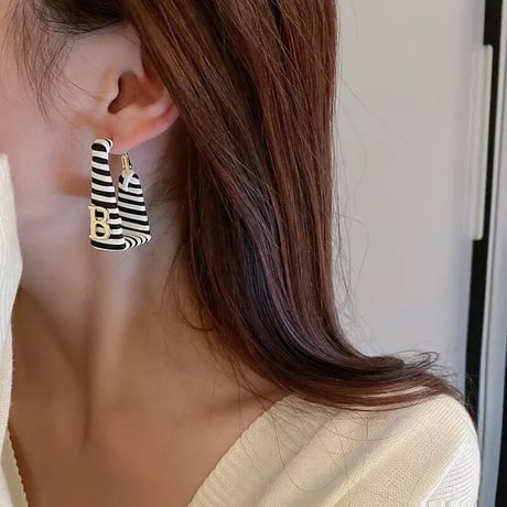 ボーダー スクエアピアス