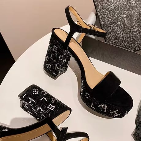 ハイソールストーンロゴサンダル 4色展開