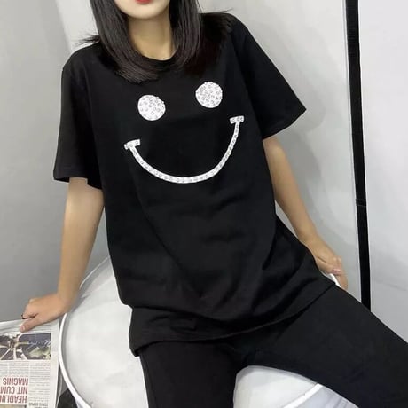 ラインストーンスマイリー Tシャツ 2色展開