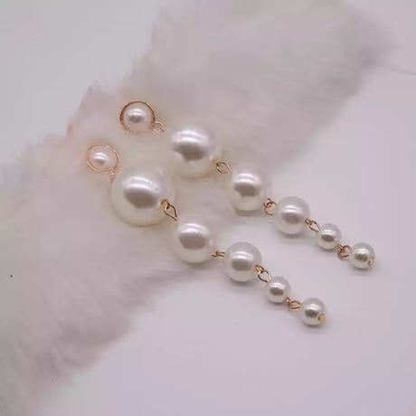 6連パールドロップピアス