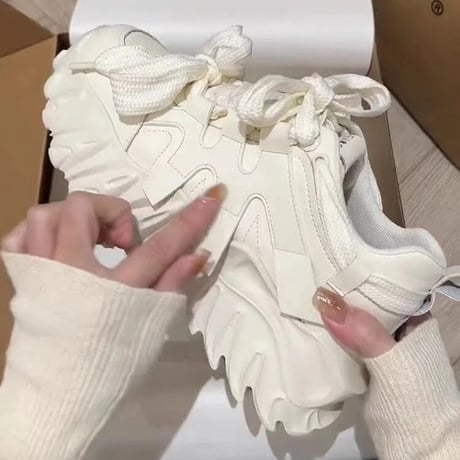 シャギーソール スニーカー