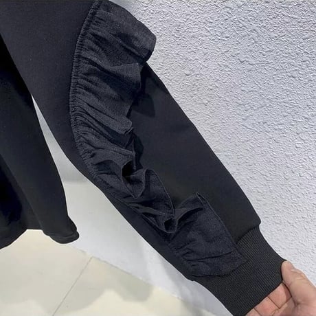 パールモチーフ タグフリルスウェットトップス 2色展開