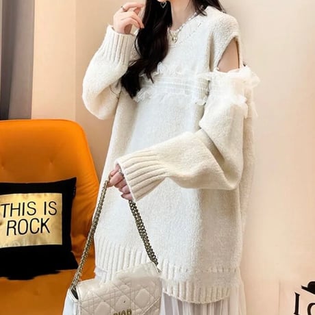フリルライン カットショルダーニット 2色展開