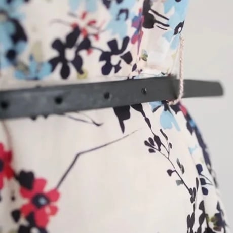ベルト付き フローラルワンピース