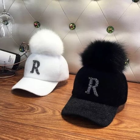 Rロゴ ポンポン ウールキャップ 3色展開