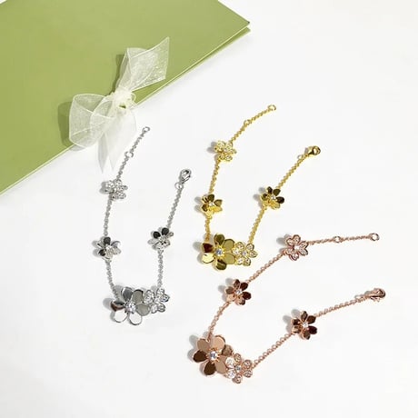 クローバー ブレスレット 3色展開