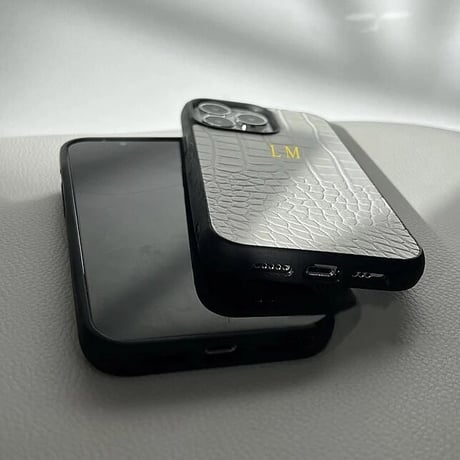【カスタム名入れ】 クロコデザイン iPhoneケース 2色展開