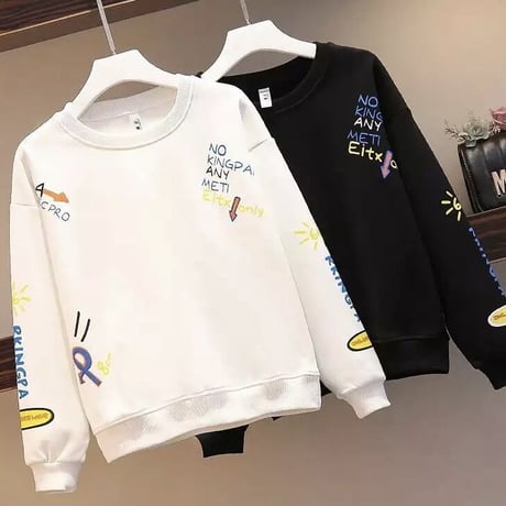 カラフルロゴステッチ トップス 2色展開
