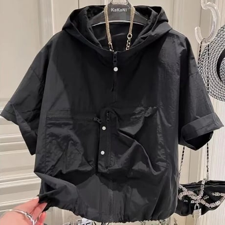 ナイロンハーフスリーブ ジャケット 2色展開