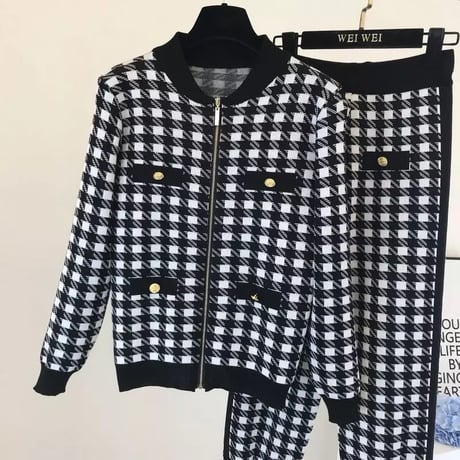 ゴールドジッパー チェックセットアップ