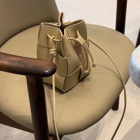 クロシェレザー バケットバッグ 7色展開