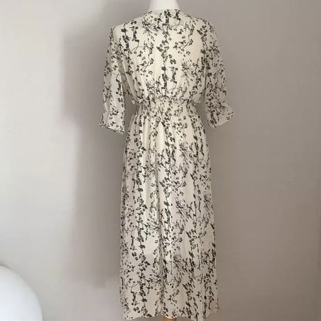 シックフラワー ギャザーシフォンワンピース 2色展開