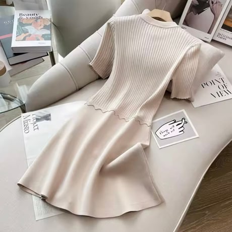 ハーフリブニットワンピース 2色展開