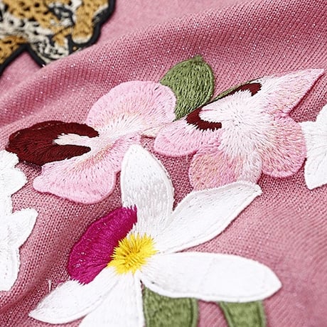 【Pink Lサイズ即納】フリルチーターワッペンニット 2色展開