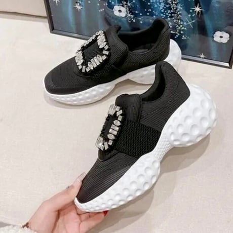 スクエアビジュー スニーカー 2色展開