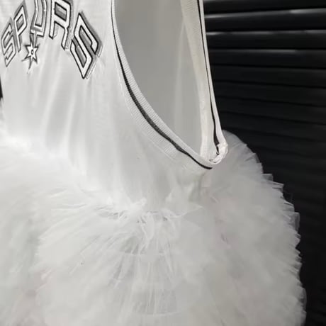 チュールロゴタンクトップ 2色展開